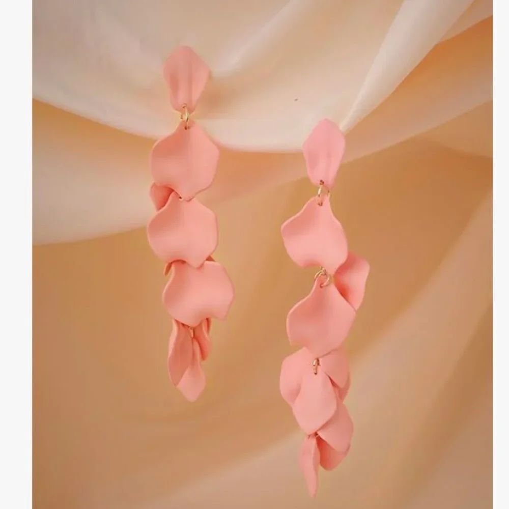 Floral Elegant long Pink Rose petals Earrings